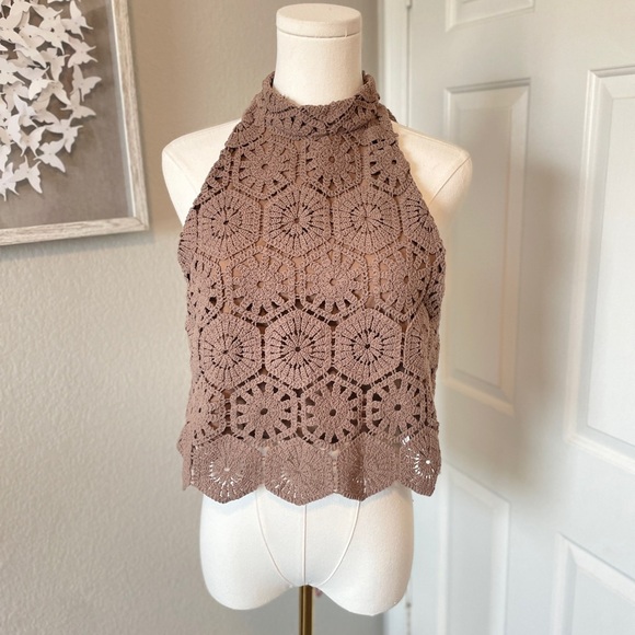 We Are Kindred Tops - We are kindred crochet crop top